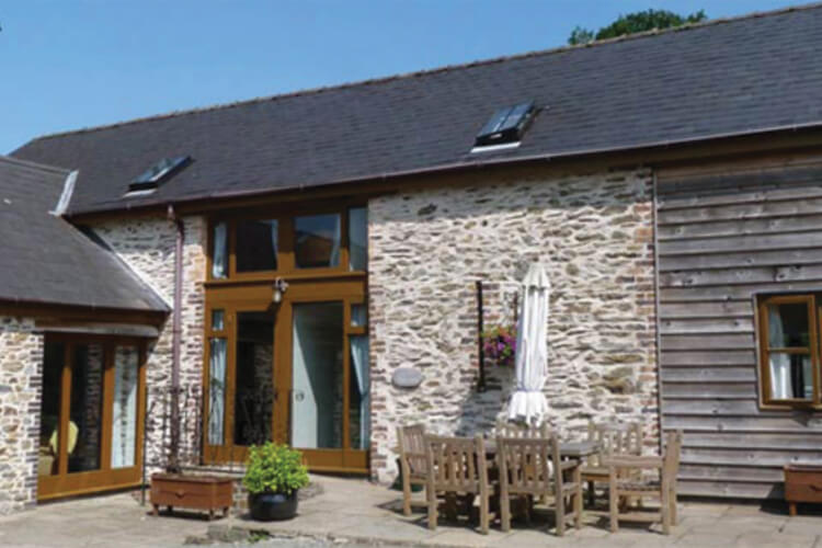 Pwllgwilym Cottages - Image 1 - UK Tourism Online