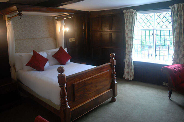 The Radnorshire Arms Country Inn and Hotel - Image 3 - UK Tourism Online