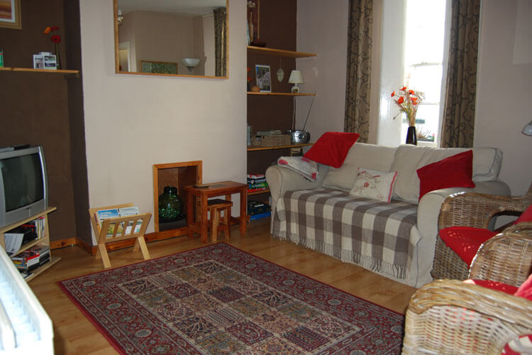 Ramblers Rest Cottage - Image 1 - UK Tourism Online