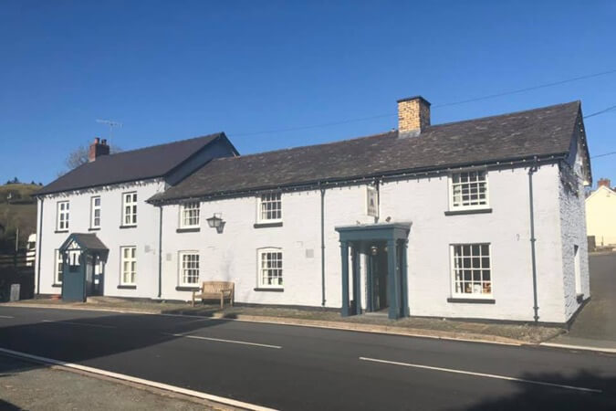 The Blue Bell Inn Thumbnail | Llanidloes - Powys | UK Tourism Online