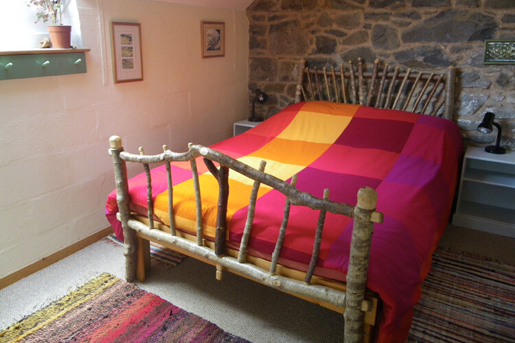 The Hideaway at Gorfanc - Image 2 - UK Tourism Online