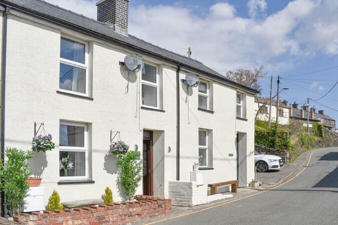 Ty-Bychan Cottage Thumbnail | Brecon - Powys | UK Tourism Online