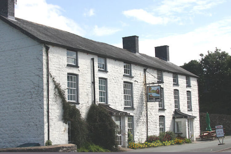 Wynnstay Arms Hotel - Image 1 - UK Tourism Online