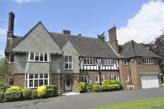 Widney Court Thumbnail | Solihull - Birmingham & West Midlands | UK Tourism Online