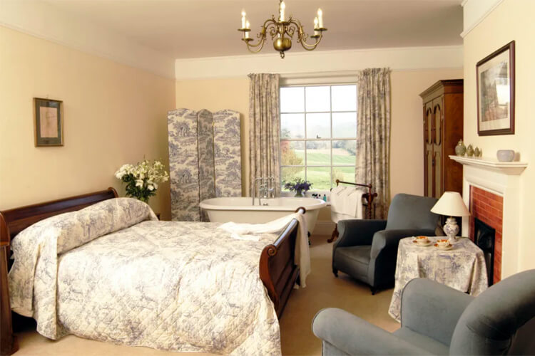 Bishopswood House - Image 2 - UK Tourism Online