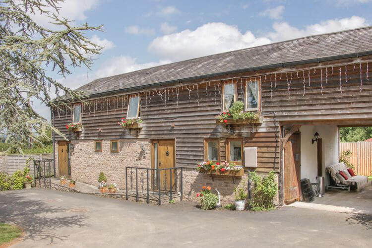 Broxwood Barn Cottages - Image 1 - UK Tourism Online