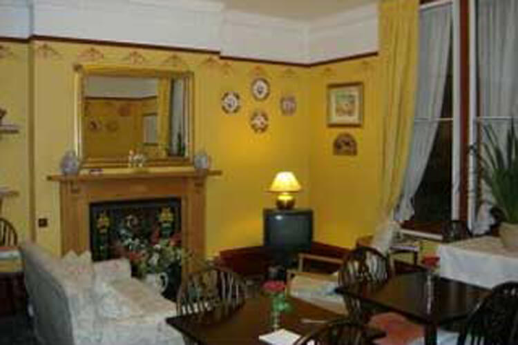 Cedar Guest House - Image 2 - UK Tourism Online