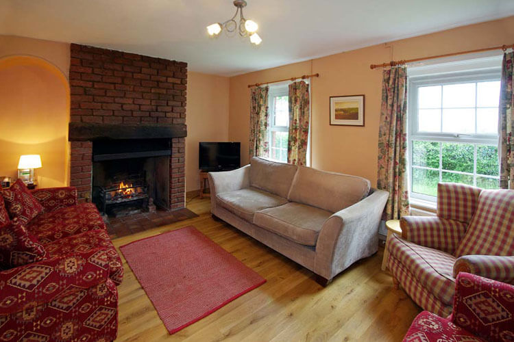 Durstone Cottages - Image 3 - UK Tourism Online