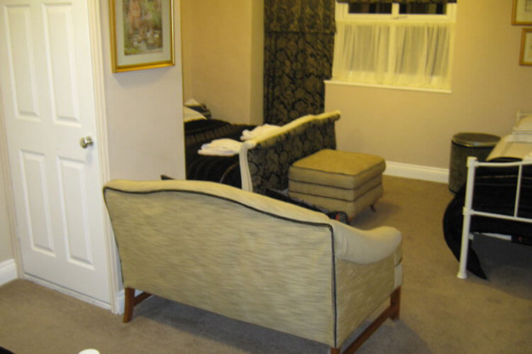 Holly Tree Bed and Breakfast - Image 4 - UK Tourism Online