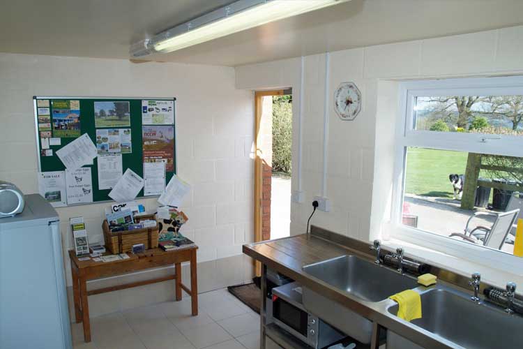 Home Farm Camping & Caravan Site - Image 4 - UK Tourism Online