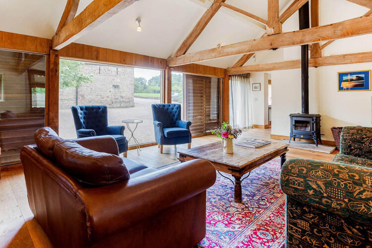 Kempley Barns - Image 2 - UK Tourism Online