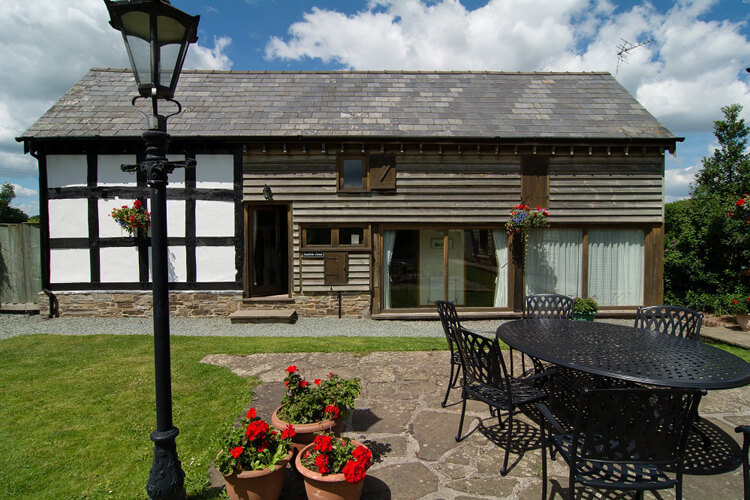 Luntley Court Farm Holiday Cottages - Image 3 - UK Tourism Online