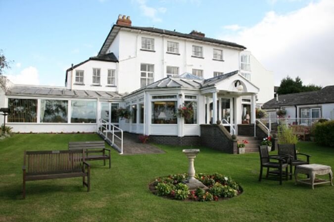 Merton House Holiday Hotel Thumbnail | Ross on Wye - Herefordshire | UK Tourism Online