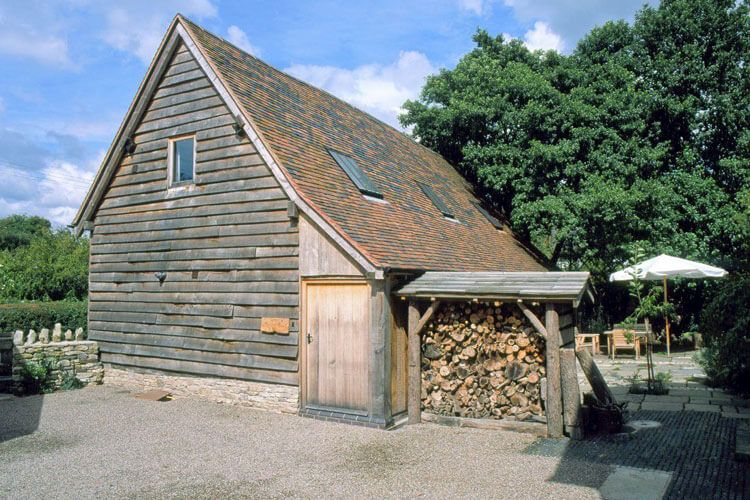 The Threshing Barn - Image 1 - UK Tourism Online