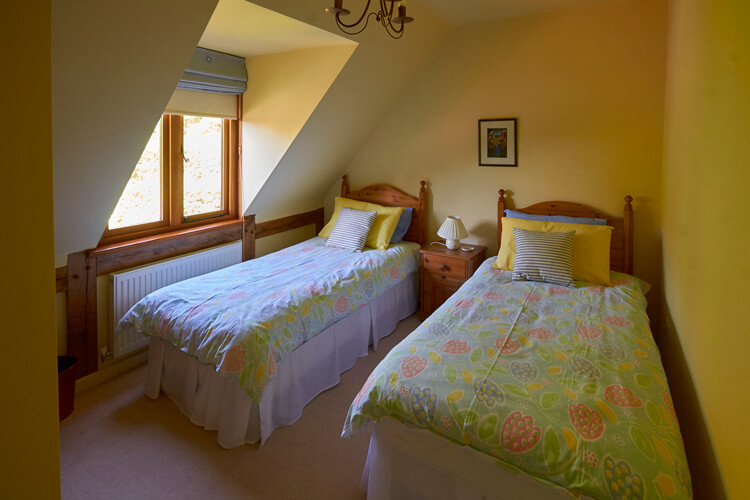 Upper House Cottage and The Shepherd’s Hut - Image 3 - UK Tourism Online