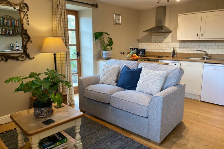 Middle Farm Cottages - Image 3 - UK Tourism Online