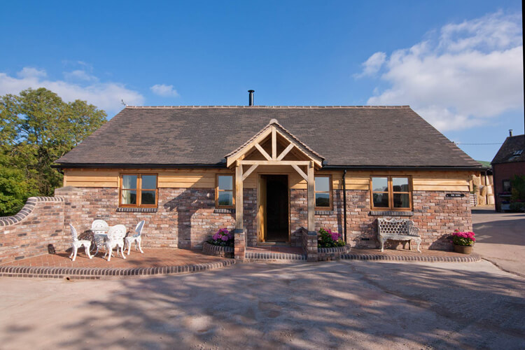 Morrells Wood Farm Cottages - Image 2 - UK Tourism Online