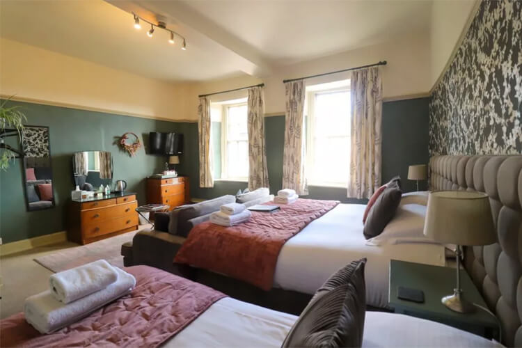 The Castle Hotel - Image 3 - UK Tourism Online