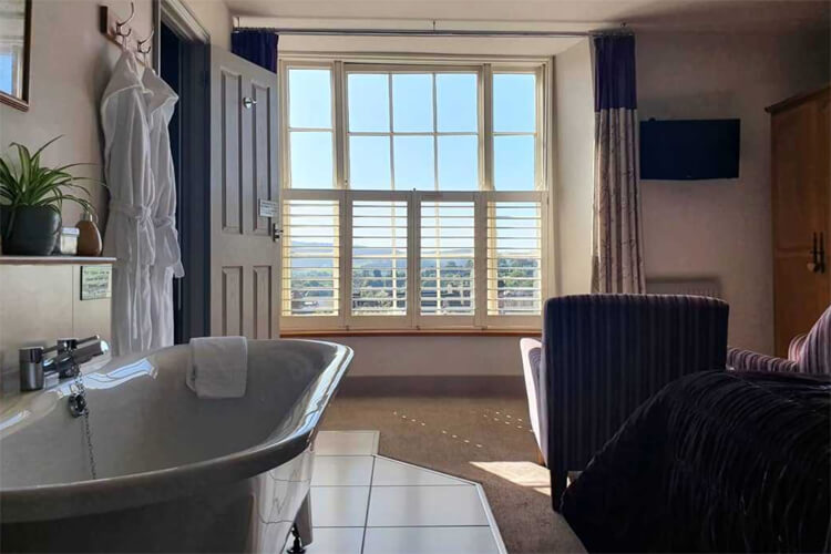 The Castle Hotel - Image 4 - UK Tourism Online