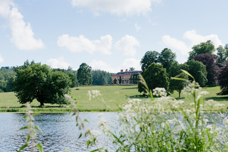 Walcot Hall - Image 1 - UK Tourism Online