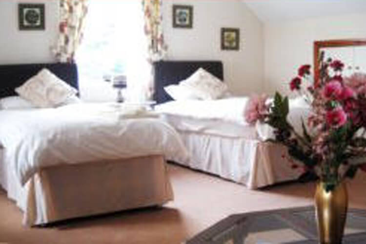 Wood Lodge Bed and Breakfast - Image 4 - UK Tourism Online