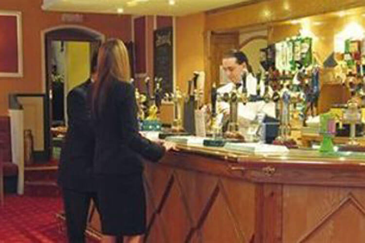 Borough Arms Hotel - Image 4 - UK Tourism Online