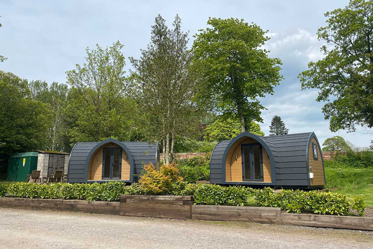 Hales Hall Camping & Caravan Park - Image 4 - UK Tourism Online