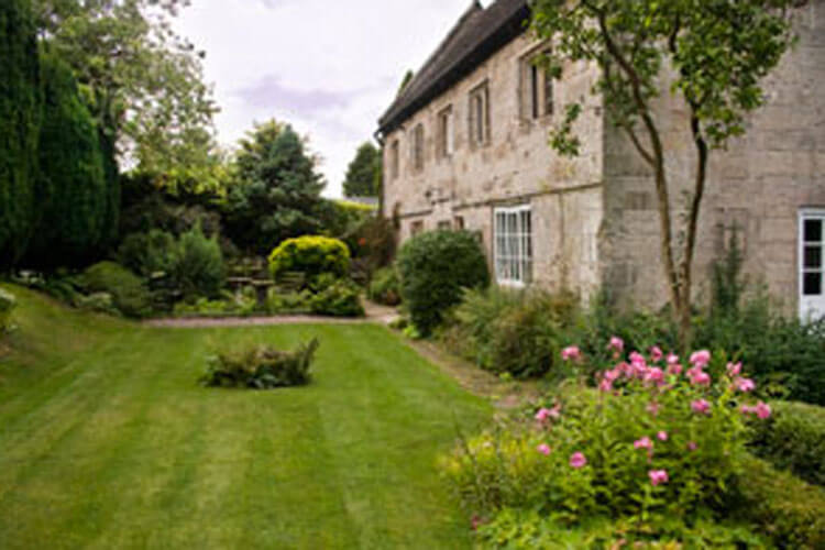 Manor House Farm - Image 1 - UK Tourism Online