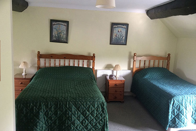 Park Farm Bed and Breakfast - Image 2 - UK Tourism Online