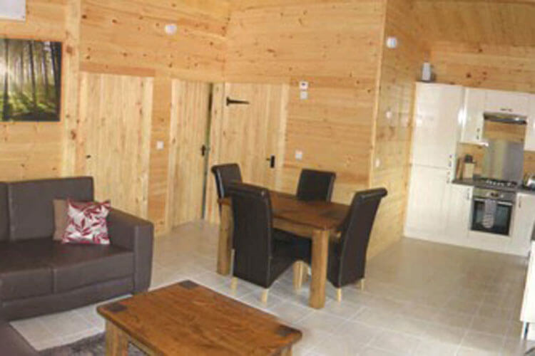 Quarry Walk Lodges - Image 5 - UK Tourism Online