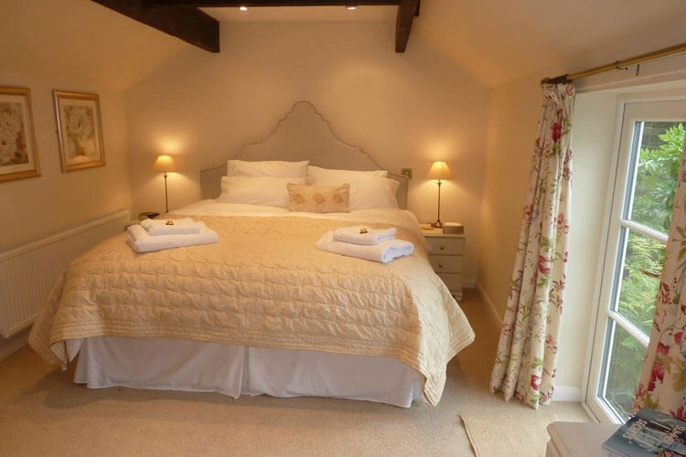 The Coach House - Image 3 - UK Tourism Online