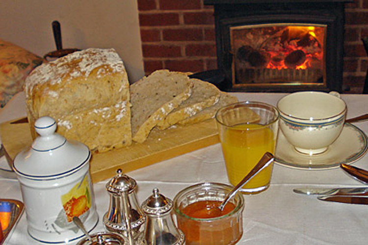 Apothecary's Bed and Breakfast - Image 2 - UK Tourism Online