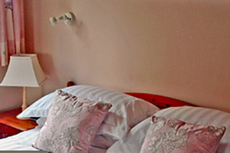 Apothecary's Bed and Breakfast - Image 3 - UK Tourism Online