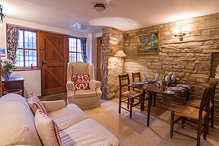 Pear Tree Holiday Cottages - Image 3 - UK Tourism Online