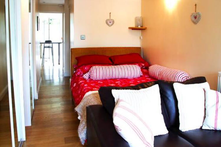 Boscote Cottage - Image 2 - UK Tourism Online