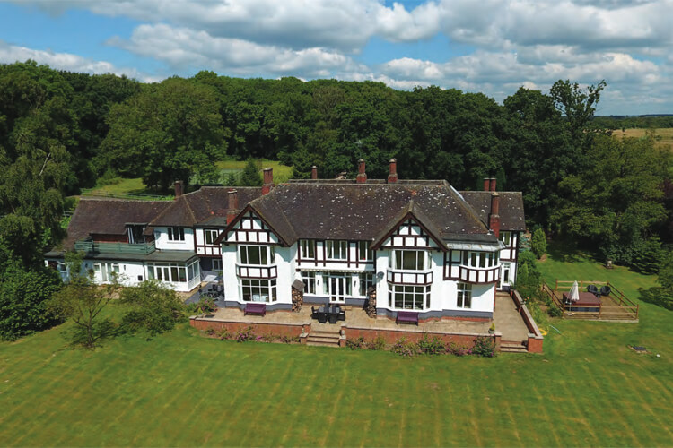 Bubbenhall House - Image 1 - UK Tourism Online