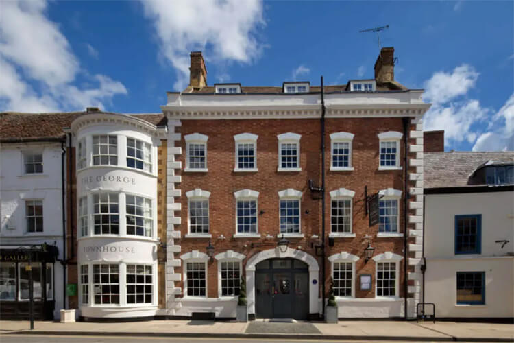 The George Townhouse - Image 1 - UK Tourism Online