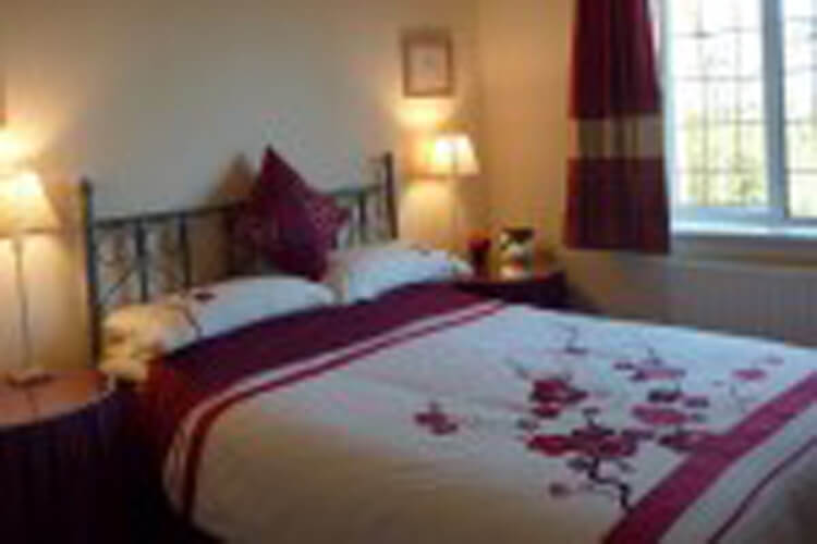 The Hill Cottage - Image 2 - UK Tourism Online