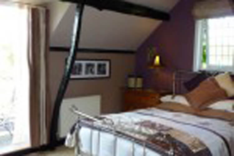 The Hill Cottage - Image 3 - UK Tourism Online