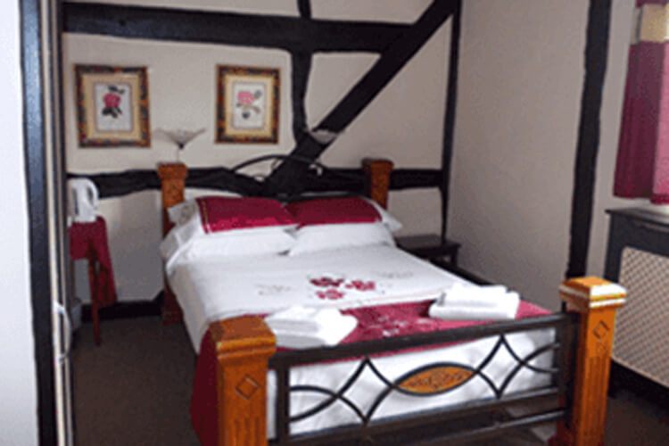 The Tudor House - Image 3 - UK Tourism Online