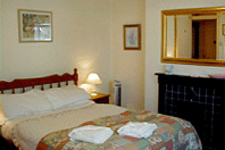 Bewdley Hill House Bed & Breakfast - Image 1 - UK Tourism Online