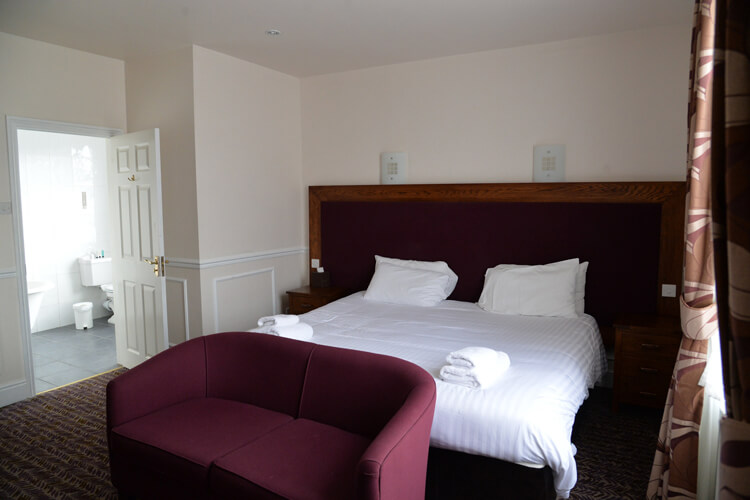 The Crown and Sandys Arms - Image 2 - UK Tourism Online
