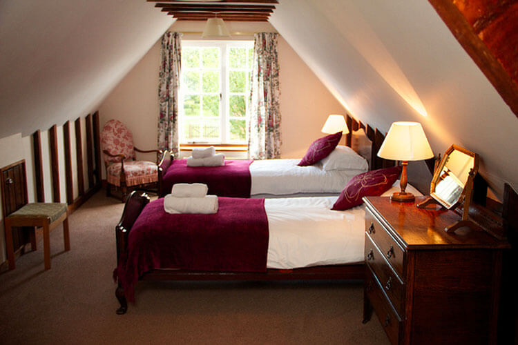 Hall Farm Cottages - Image 5 - UK Tourism Online