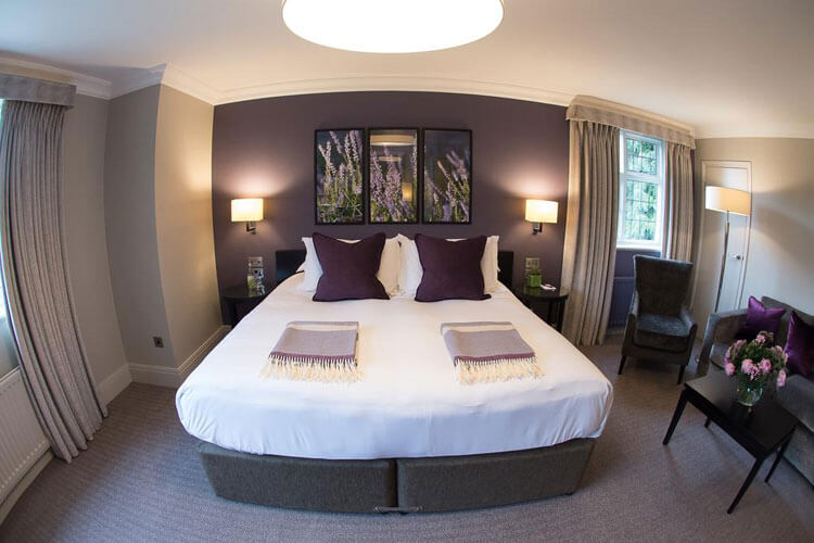 Hogarths Stone Manor Hotel - Image 2 - UK Tourism Online