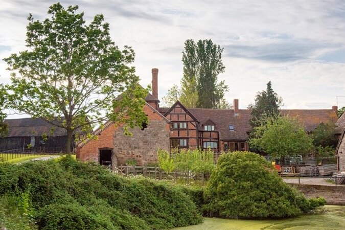 Huntlands Farm Bed & Breakfast Thumbnail | Worcester - Worcestershire | UK Tourism Online