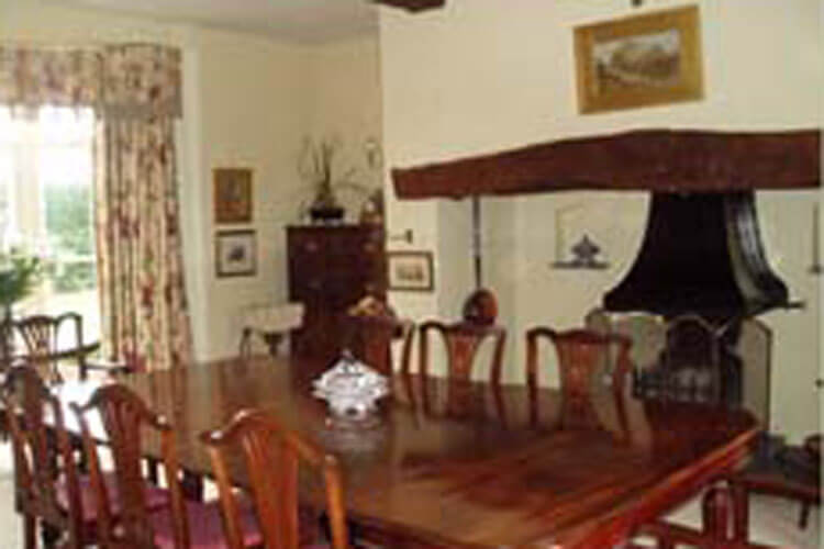 Salford Farm House - Image 3 - UK Tourism Online