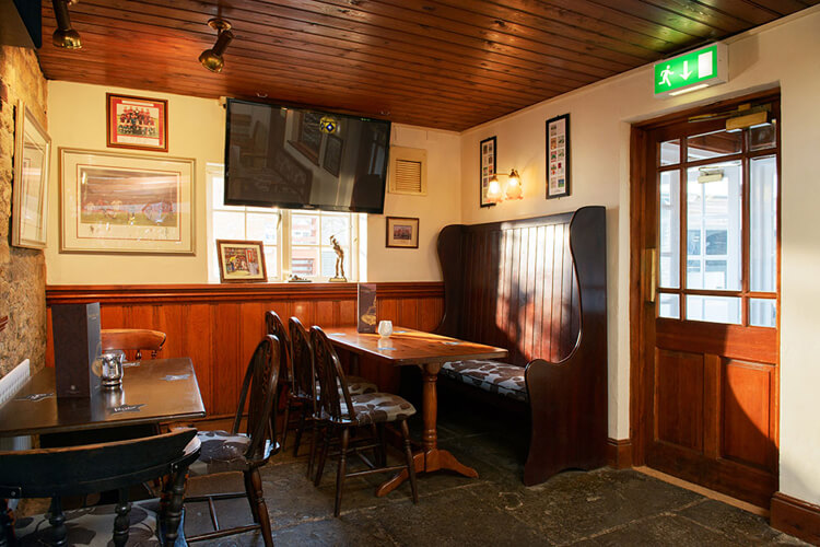 The Bell Inn at Willersey - Image 2 - UK Tourism Online