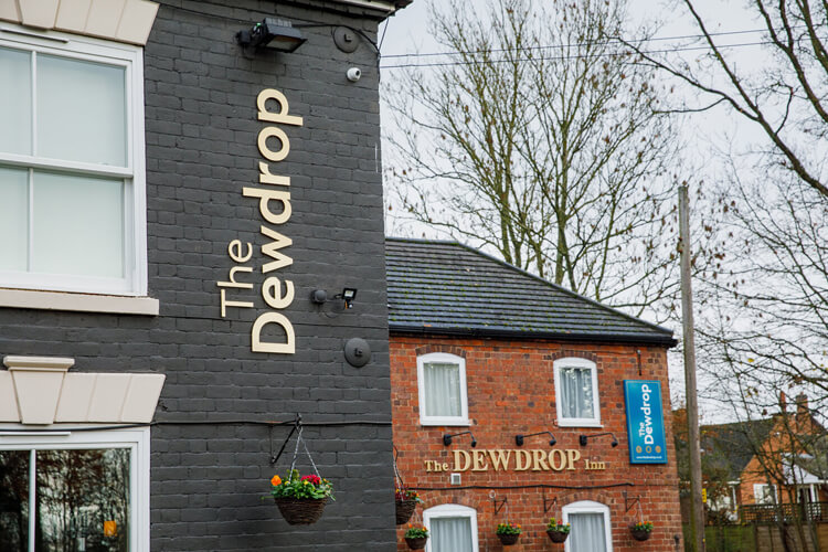 The Dewdrop Inn - Image 1 - UK Tourism Online
