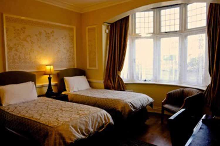 Acorn Guest House in Hull - Image 2 - UK Tourism Online