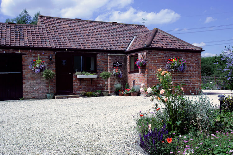 Brickyard Cottage - Image 1 - UK Tourism Online